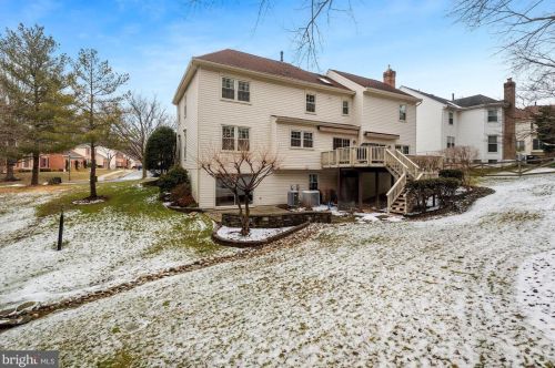 704 Pebble Bch Dr, Silver Spring MD 20904-3576 exterior