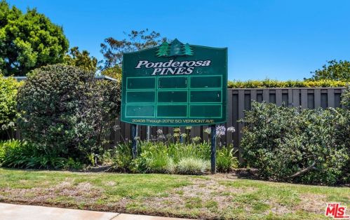 20704 Vermont Ave, Torrance CA  90502-1569 exterior