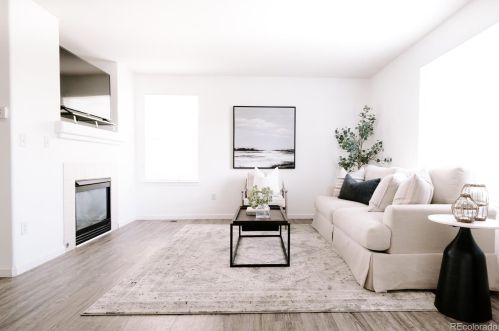 2601 Danube Way, Denver CO  80013-7679 exterior