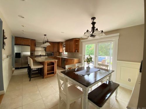 7 Burnt Plains Rd, Milford, CT 06461-2152