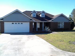 1963 Heathrow Dr, Hinesville, GA 31313-9413