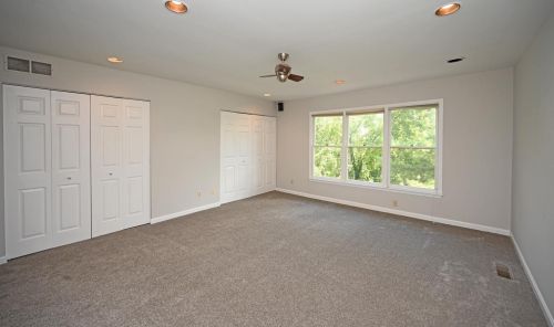 2102 Alpine Pl, Cincinnati OH  45211-3528 exterior