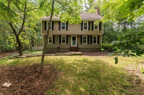 4 Owl Rd, Londonderry, NH 03053-4075