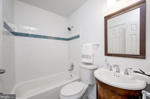 3052 Shepperton Ter, Silver Spring MD  20904-6703 exterior