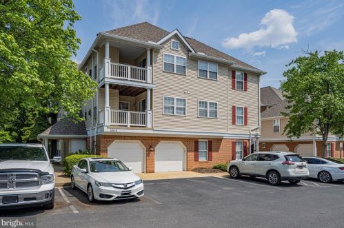 5816 Wyndham Cir, Columbia MD  21044-3137 exterior