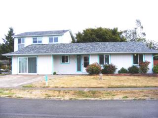 786 Swan Ave, Siletz OR  97380-2090 exterior