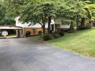 309 11th St, Conover, NC 28613-2407