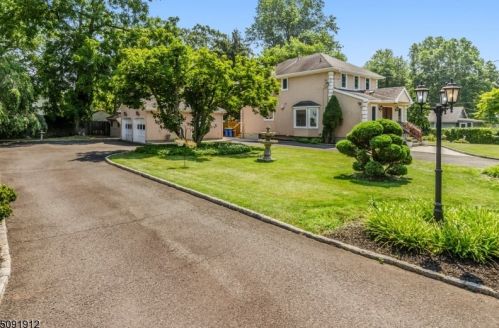 34 Fairfield Ave, Warren, NJ 07059-5756