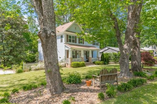 1648 Beacon Hill Blvd, Atlanta GA  30329-2556 exterior