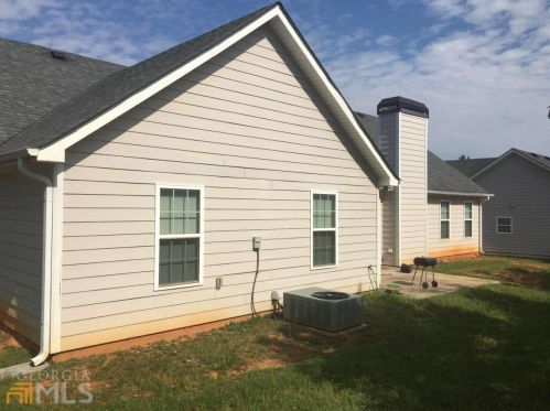 138 Mcarthur Dr, Locust Grove, GA 30248-6029