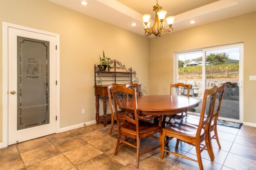 2000 Sanford Rnch Rd, Ukiah CA 95482-5251 exterior