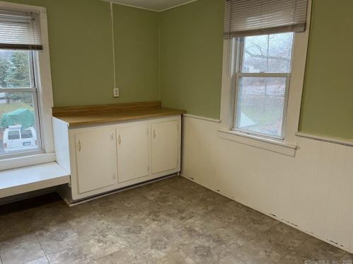 36 Center St, Southington CT  06489-3105 exterior