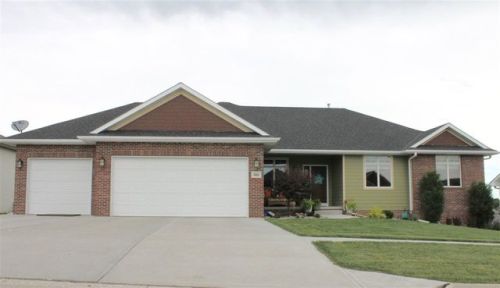 2811 Pinnacle Dr, Hadar, NE 68701-6503
