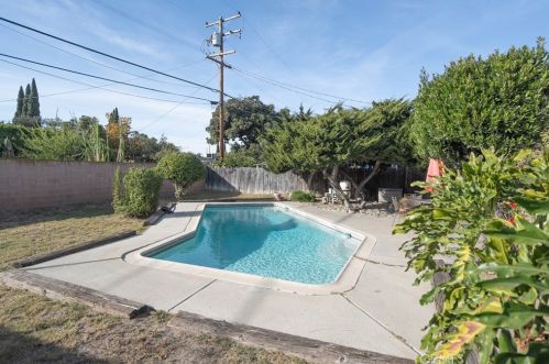 1115 Lemon St, Anaheim, CA 92805-5848