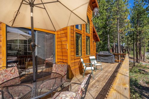 13301 Muhlebach Way, Truckee, CA 96161-6433
