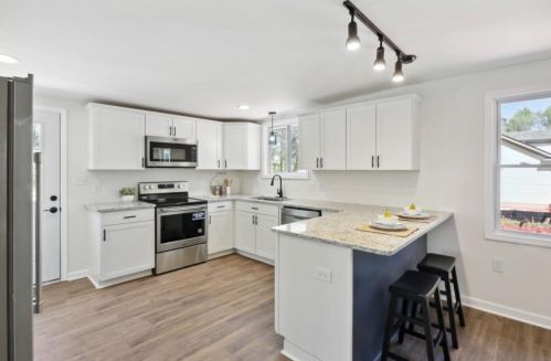 2695 George St, Atlanta GA  30318-1122 exterior
