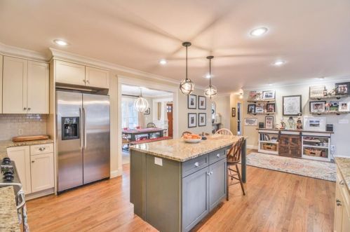 1445 Forest Dr, Smyrna, GA 30080-4475