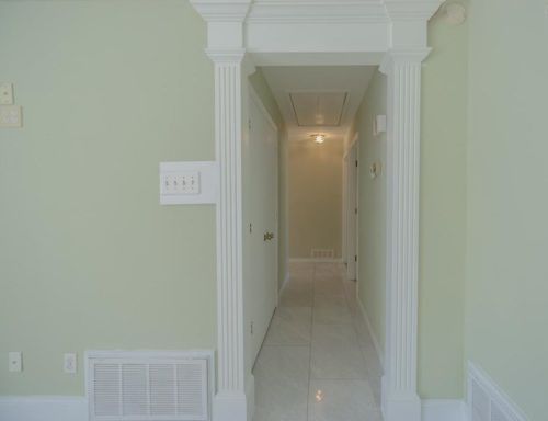 510 Mayfield Ave, Garland TX  75041-5041 exterior