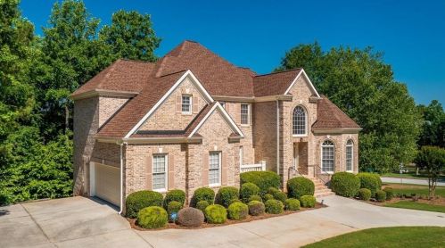 3901 Glen Park Dr, Lithonia, GA 30038-3692