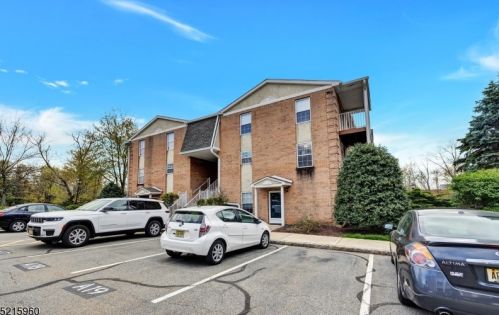 109 Vista Dr, Cedar Knolls, NJ 07927-2021