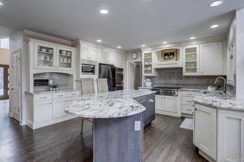 2275 Cherry Hl Farm Dr, Englewood CO 80113-7125 exterior