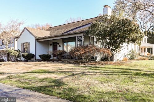 3101 Green St, Harrisburg, PA 17110-1313