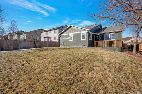 3710 Nepal Ct, Denver CO  80013-7436 exterior