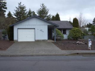 2069 40th St, Florence, OR 97439-8812