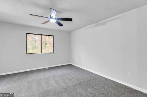 5438 Martins Crossing Rd, Stone Mountain GA  30088-1713 exterior
