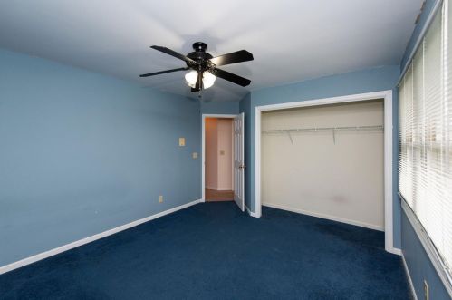 6236 Ashbourne Pl, Cincinnati OH 45233-4455 exterior