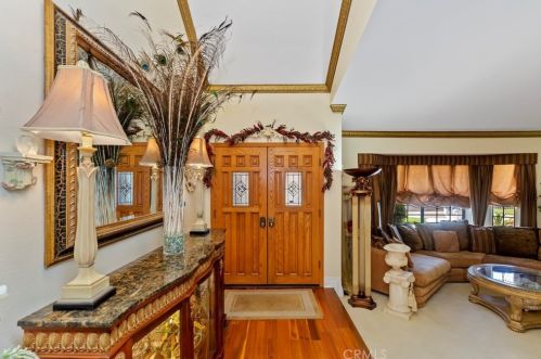 1678 Southport Dr, Riverside CA  92506-5449 exterior