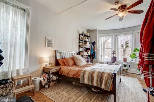 437 44 St, Philadelphia PA 19104-2910 exterior