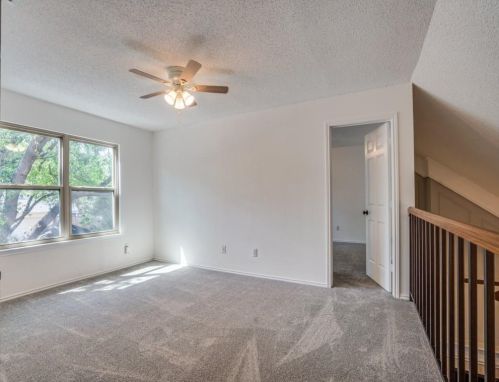 2139 Lavaca Trl, Carrollton TX 75010-4025 exterior