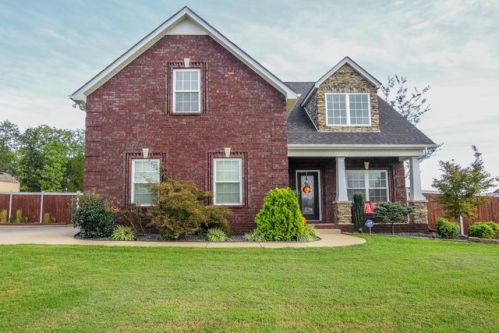 1322 Royal Oak Ave, Murfreesboro, TN 37129-7541