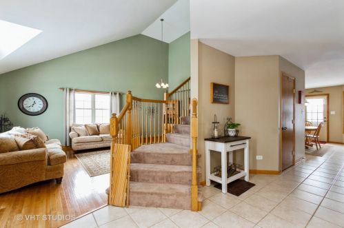 1580 Mallards Cv, Sollitt, IL 60401-3389