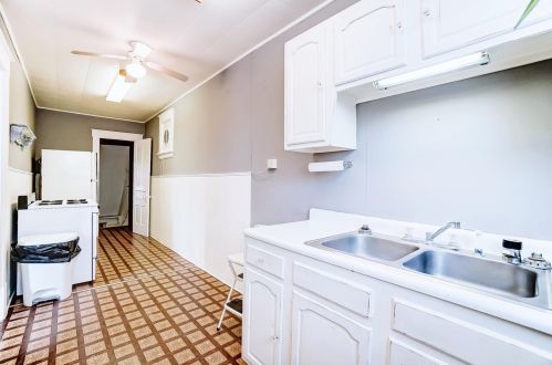 1216 Carson Ave, Cincinnati OH  45215-3122 exterior