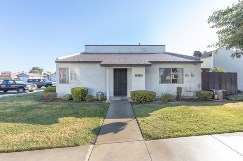 29272 Murrieta Rd, Sun City, CA 92586-2872