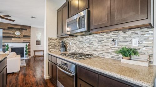 5283 Gramercy Cir, Fairfield CA  94533-6680 exterior