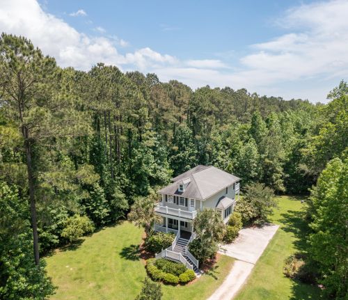 5951 Joseph Blake Ln, Wadmalaw Is, SC 29487-7157