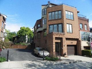 7 Filson Pl, Cincinnati, OH 45202-1612