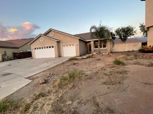 101 Anchor Ct, San Jacinto, CA 92583-6535