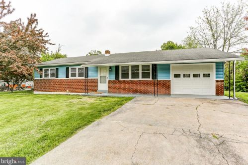 2122 Columbia Ave, Harrisburg, PA 17109-6046