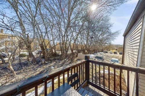 337 Carter St, Palatine, IL 60067-2475