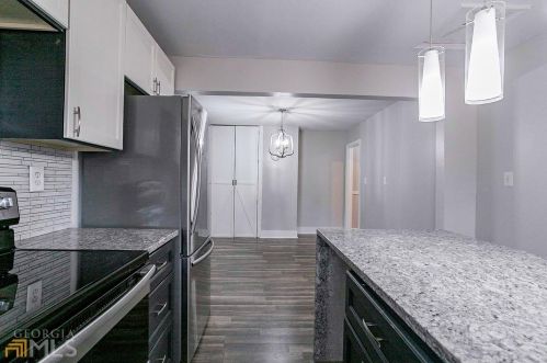 2279 Carver Cir, Atlanta GA  30314-2556 exterior