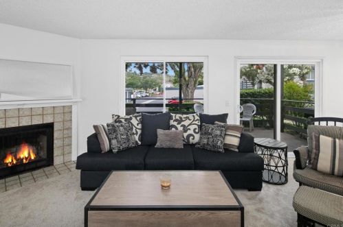 1498 Gustavo St, El Cajon, CA 92019-3254