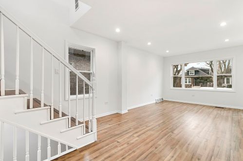 8943 Elizabeth St, Chicago IL  60620-3418 exterior