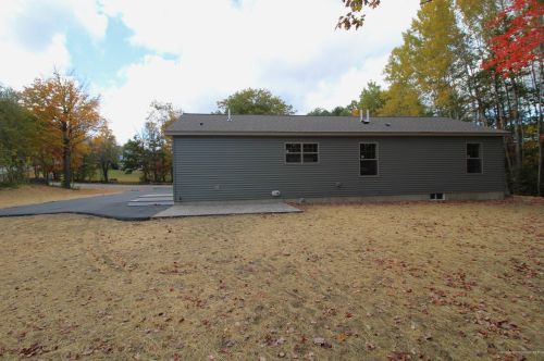 170 Wood St, Turner, ME 04282-4047