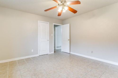 324 Afton Rd, Fort Worth TX  76134-3947 exterior