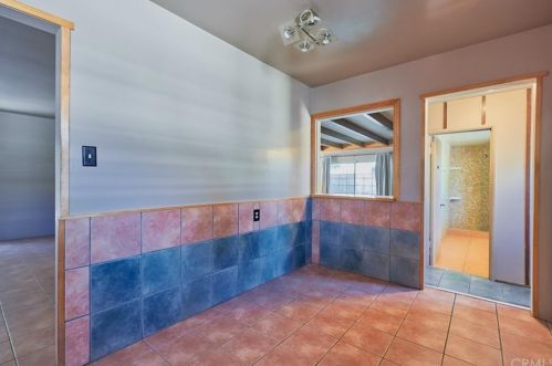 3440 Mono Dr, Riverside CA  92506-2118 exterior