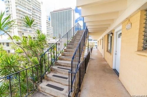 1909 Kahakai Dr, Honolulu HI  exterior
